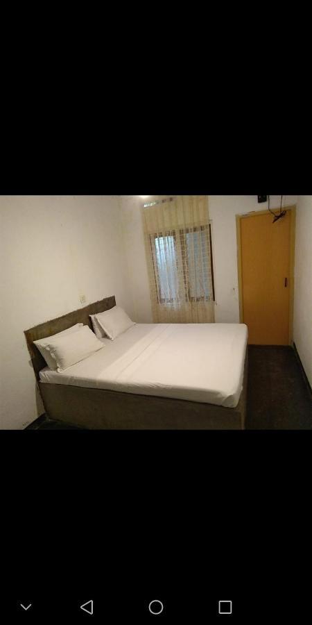 Sinharaja Hostel 114 Deniyaya Habitación foto